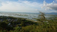 Pemandangan dari atas Benteng Otanaha