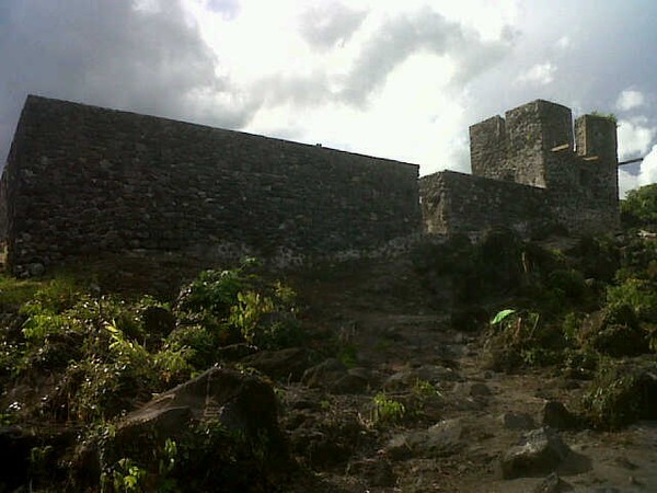 Benteng Tore dan Tohula, Jejak Portugis di Tanah Tidore