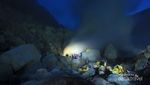 Berburu Blue Fire Kawah Ijen