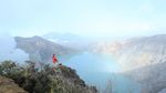 Berburu Blue Fire Kawah Ijen