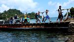 Berburu Ikan Laut Segar dari Pantai Sendangbiru