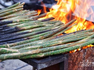 Berburu Kudapan Berbuka yang Unik di Rantauparapat