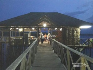 Berburu Kunang-kunang di Bintan