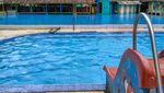 Berenang di Mata Air Cikoromoy Pandeglang, Segar!