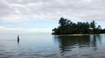 Berenang Yuk, di Kolam Raksasa Desa Sawai, Maluku
