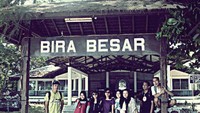 Bersama teman-teman