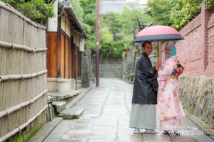 Berkimono Ria Saat Liburan ke Kyoto