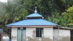 Berkunjung ke Desa Manusia Perahu, Mau?