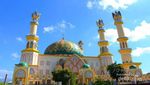 Berkunjung ke Masjid Termegah di Lombok
