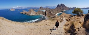 Berlayar di Labuan Bajo, Siapa Takut!
