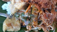 Pecel dendeng ragi bondowoso
