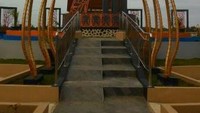 Sebuah tugu dengan ornamen khas Kalimantan