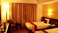 salah satu sudut kamar di hotel bandara Soekarno-Hatta