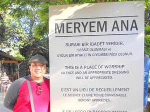 Bertamu ke Rumah Bunda Maria di Turki