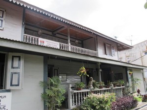 Bertamu ke Rumah Kelahiran Bung Hatta
