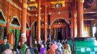 Bagian dalam istana lantai 1