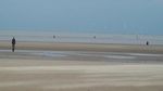 Bertemu 100 Manusia Besi di Pantai Crosby, Liverpool
