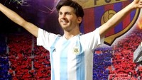Traveler bisa berfoto bersama Lionel Messi
