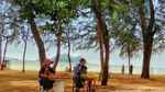 Bertemu Putri Duyung di Pantai Samila, Thailand