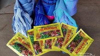 Syal hasil karya suku Karen dan Tolak Angin