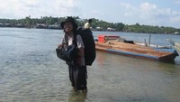 Saya dan Suku Laut di Temiang, Tajur Biru