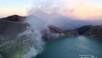 Bertualang ke Kawah Ijen