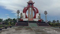 Tugu Perdamaian Dayak-Madura