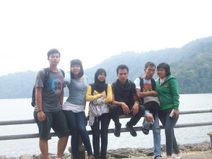 Berwisata ke Danau Lau Kawar Malah Kesurupan!