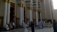 Pintu Masuk Masjid Nabawi (dok.Andi Abdullah Sururi/detikfoto)