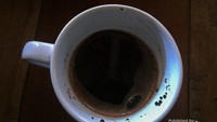 proses penumbukan kopi