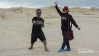 Putra bungsu ku ikutan hobby berfoto, kagum akan indahnya alam ciptaan Ilahi.