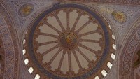 Kubah Blue Mosque yang mengagumkan
