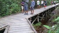 Camp Leaky