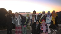 Menikmati sunset di Penanjakan II