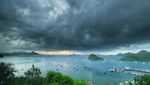 Buka Baju, Terjun & Selami Keindahan Laut Labuan Bajo