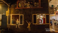 Salah satu spot mural di Jalan Sudirman