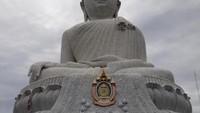 Hari cerah dapat foto keren Big Buddha