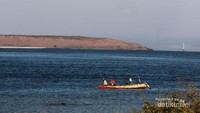Perahu Nelayan di sekitar Pulau Kenawa, Kabupaten Sumbawa Barat, Nusa Tenggara Barat (NTB)