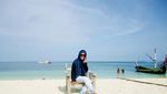 Bukan di Bali & Lombok, Ini Pulau Cantik di Madura!
