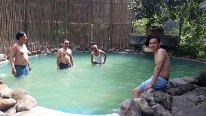 Bukan di Jepang, Ini Onsen di Lembang