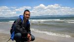 Bukan di Lombok, Ini Pantai di Danau Toba, Sumpah!