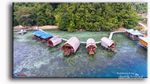 Bukan di Maldives, Ini Resort di Raja Ampat