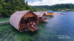 Bukan di Maldives, Ini Resort di Raja Ampat