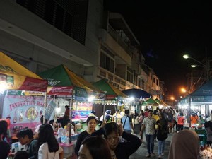 Bukan di Thailand, Ini Street Food di Semarang