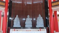 Bagian dalam puri, inilah Tri Agung