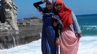 Pantai Klayar dari dekat