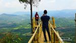 Bukan Kalibiru, Ini Bukit Panembongan di Kuningan
