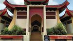 Bukan Kuil, Ini Masjid Beijing yang Unik