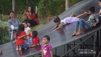 Serunya Bermain di Taman Brantas