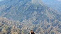 Menikmati Keindahan Sabana Bukit Passapa